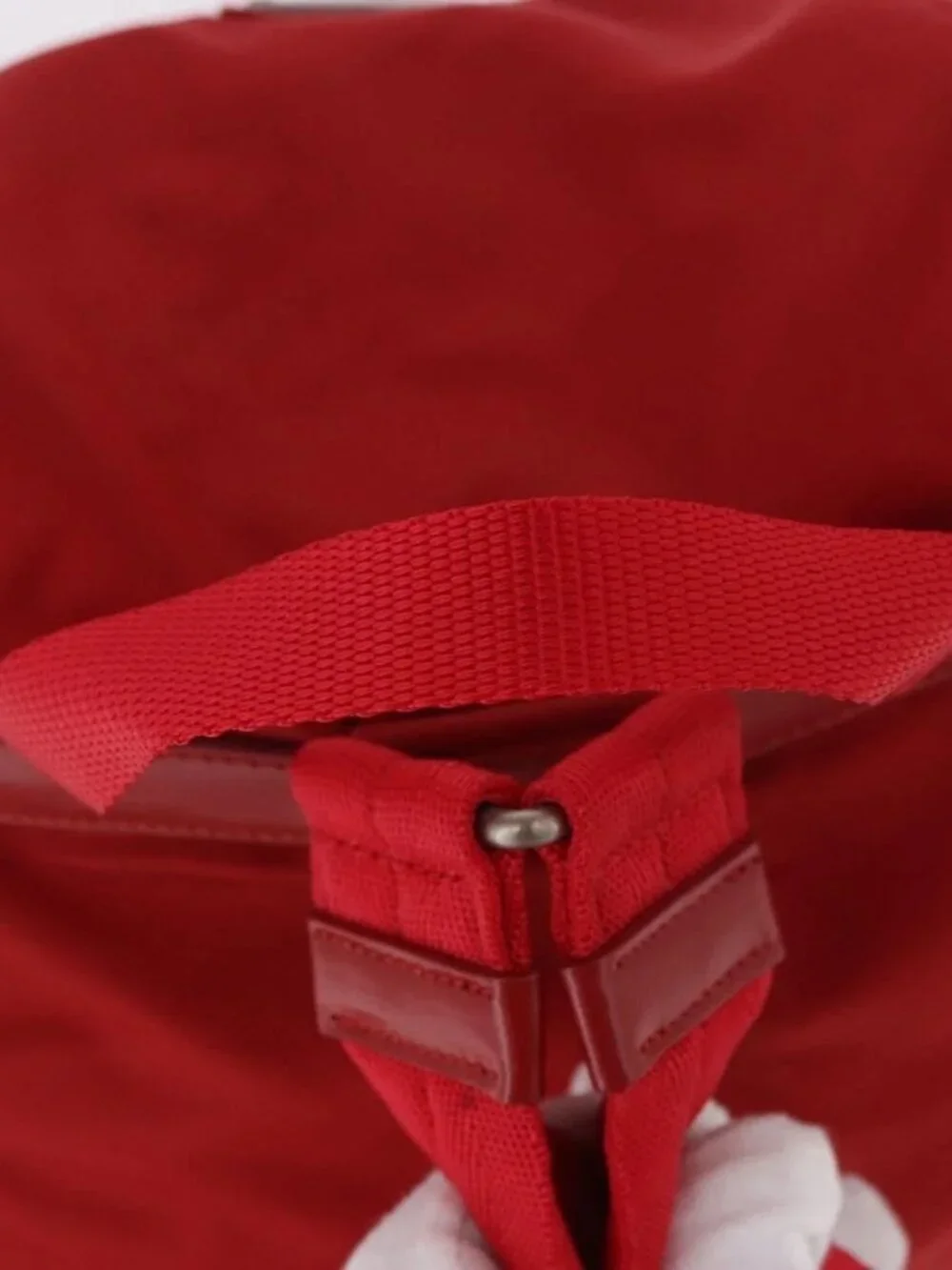 Prada brand	prada color	red